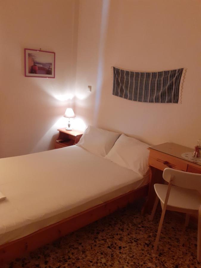 Kritikos Rooms Monemvasia Ngoại thất bức ảnh
