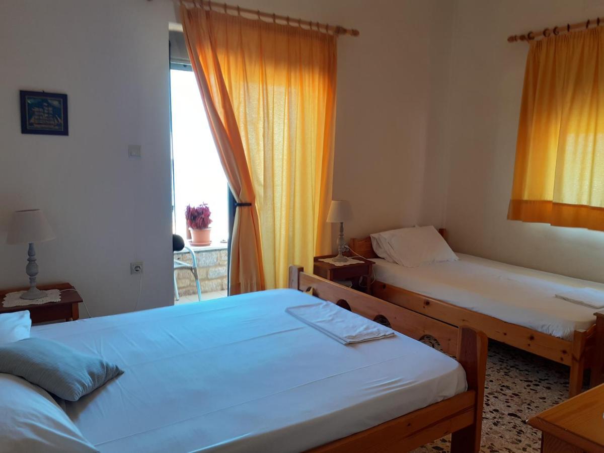 Kritikos Rooms Monemvasia Ngoại thất bức ảnh