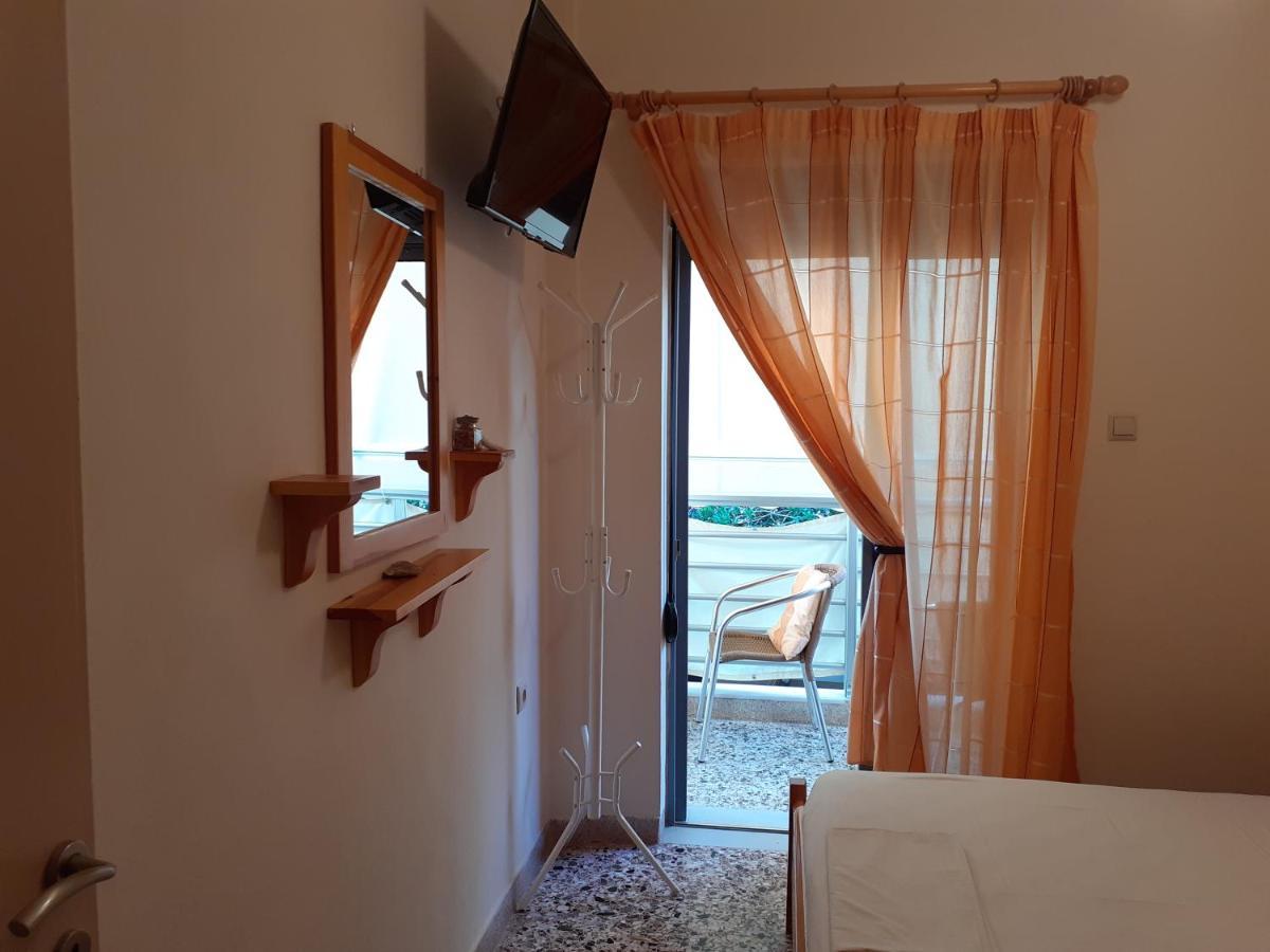 Kritikos Rooms Monemvasia Ngoại thất bức ảnh
