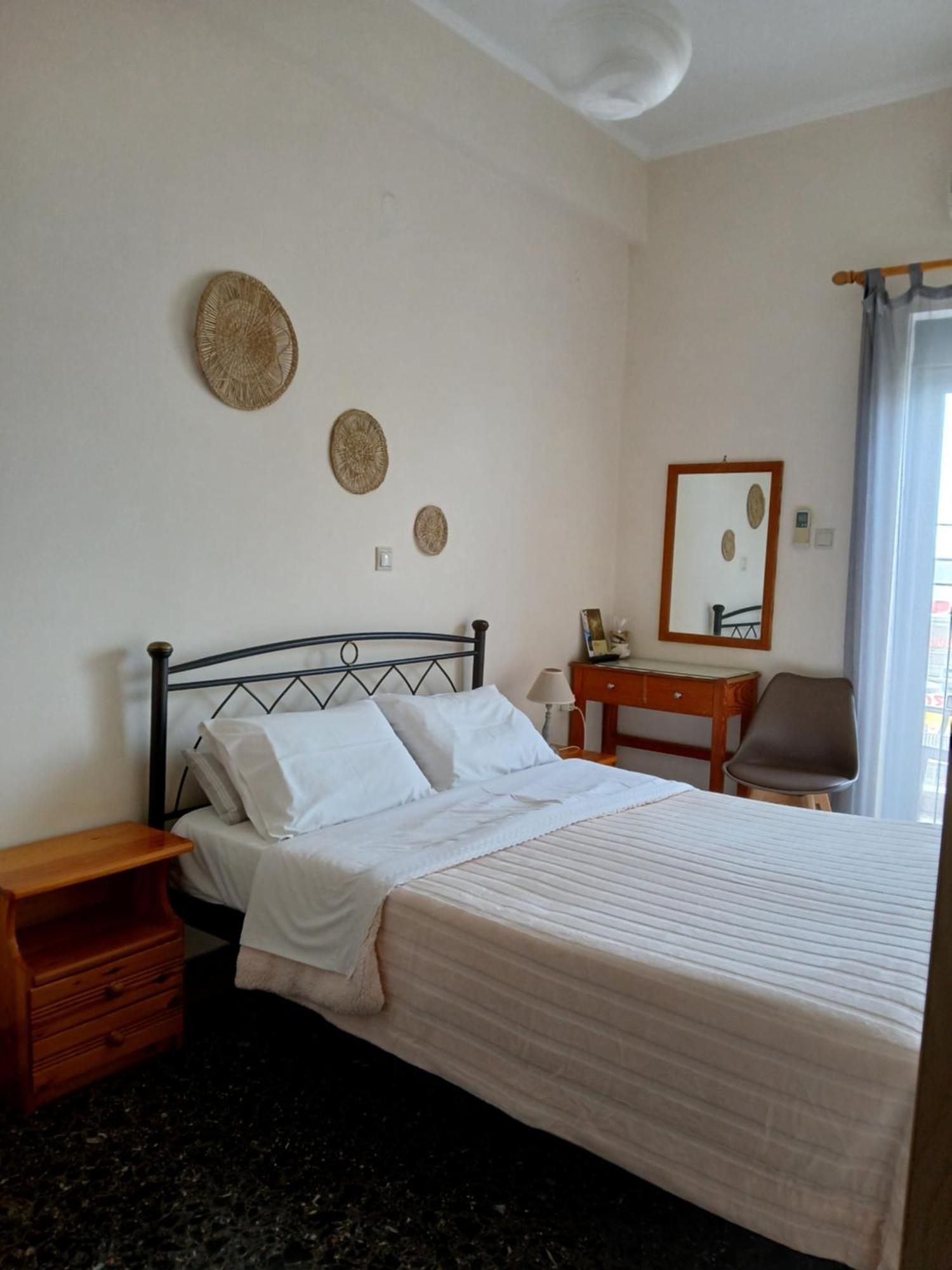 Kritikos Rooms Monemvasia Ngoại thất bức ảnh